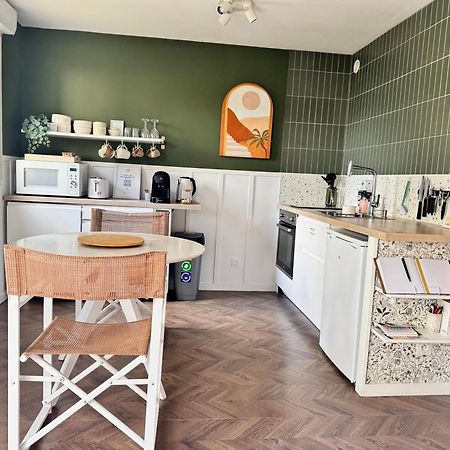 Studio La Petite Oasis- Ideal Couple - Calme - Balcon Sud - Lumineux - 10Min Du Centre & Plage - Proche Centre Juno Beach - Wifi Courseulles-sur-Mer Exteriör bild
