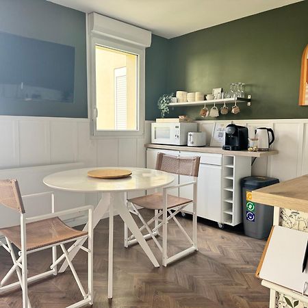 Studio La Petite Oasis- Ideal Couple - Calme - Balcon Sud - Lumineux - 10Min Du Centre & Plage - Proche Centre Juno Beach - Wifi Courseulles-sur-Mer Exteriör bild